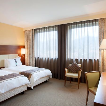 Holiday Inn Salerno-Cava De' Tirreni By Ihg Экстерьер фото