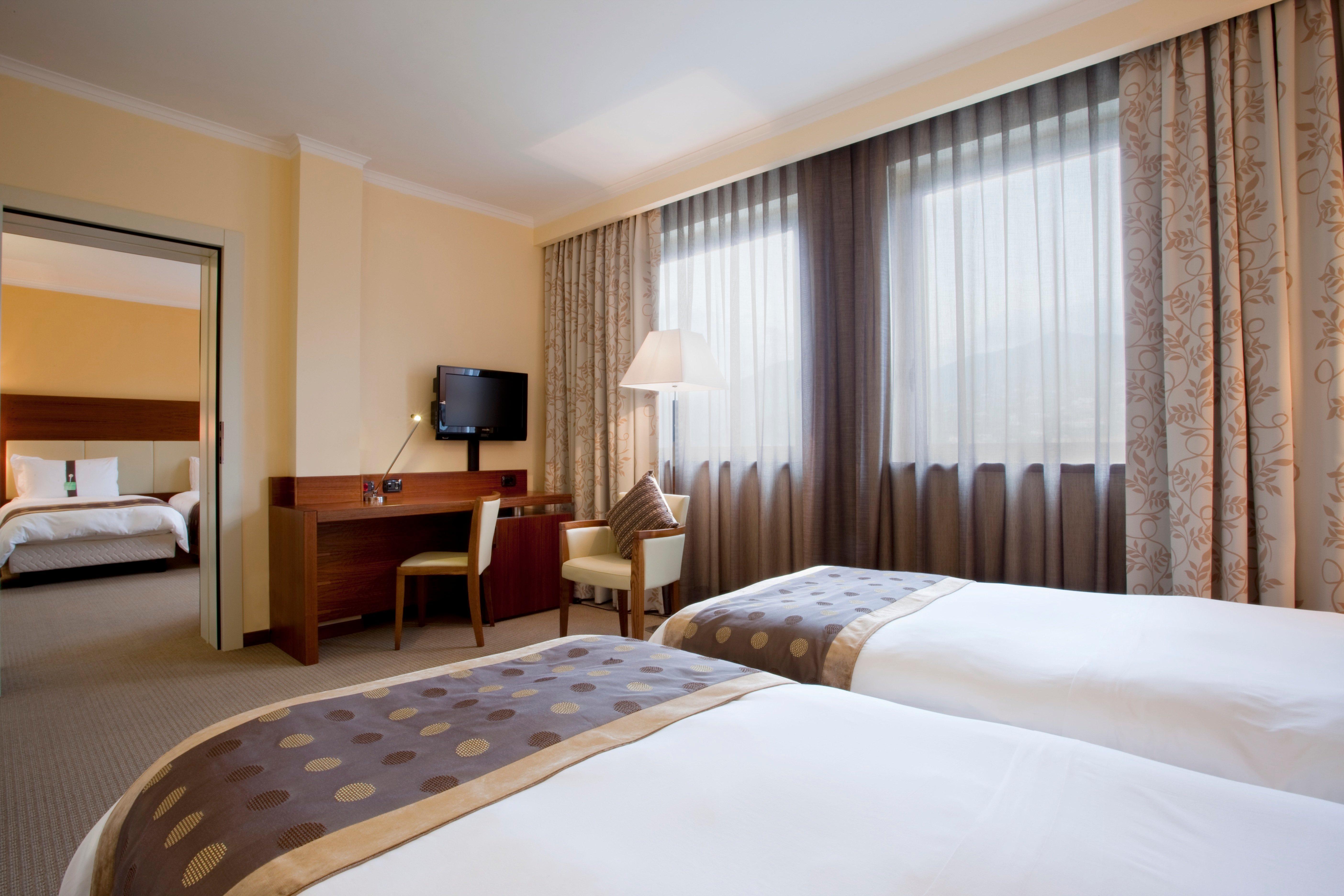 Holiday Inn Salerno-Cava De' Tirreni By Ihg Экстерьер фото